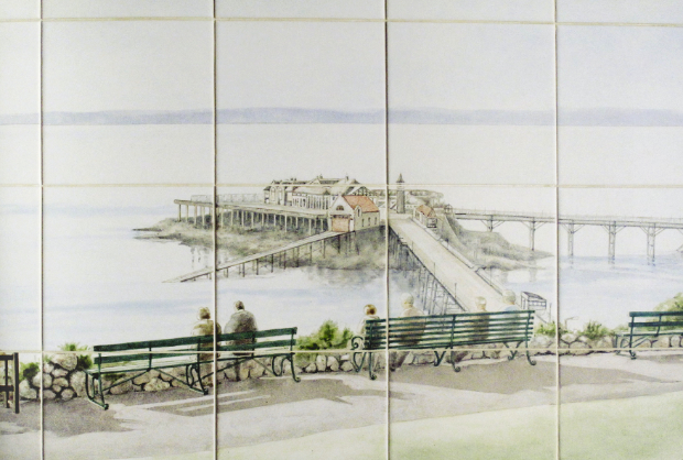 Prince Consort Gardens: Pier